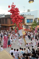 茨城新聞 鈴なり提灯 練り歩く 鹿島神宮 秋の祭典