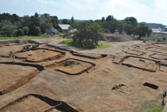 計画的に配置されたと推測される、13基の方形周溝墓=常陸太田市瑞龍町の旧瑞竜小学校