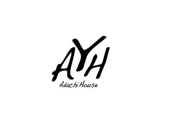 「ADACHI　HOUSE」のロゴマーク