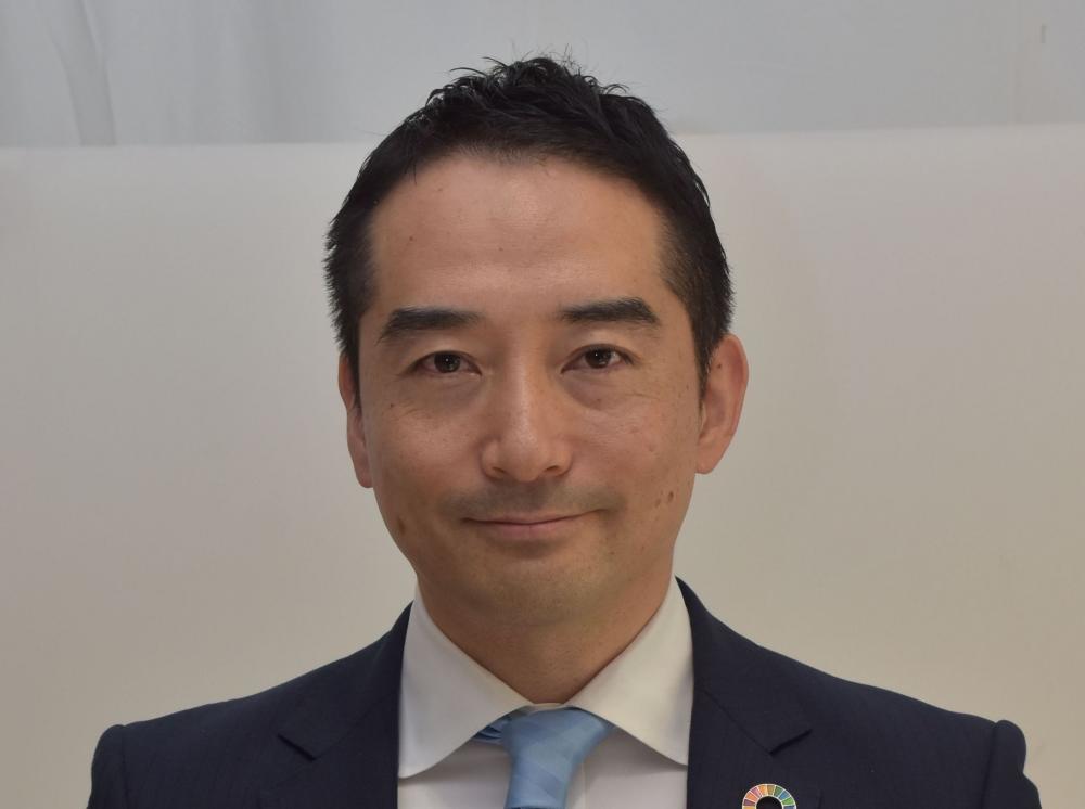 五十嵐立青氏