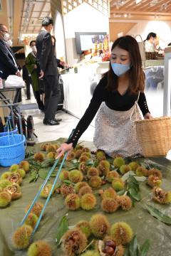 茨城新聞 東京 銀座の茨城アンテナ店が好調 年12月 売り上げ最高 企画次々 知名度アップ