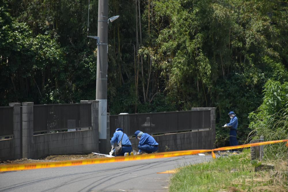 茨城新聞 取手に布団巻き遺体 墓地近く40 60歳男性 死体遺棄容疑で捜査