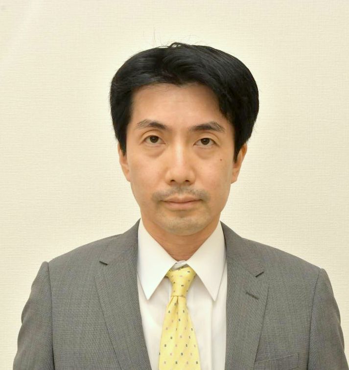 沼里真一郎氏

