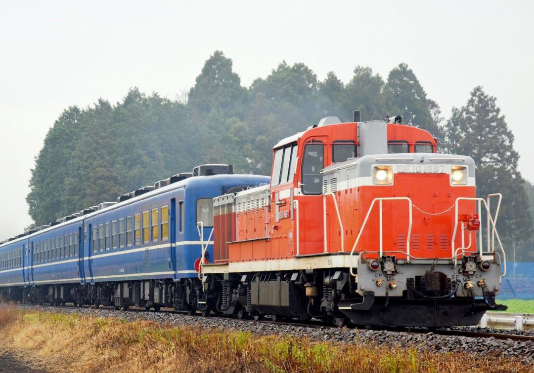 ＪＲ水郡線の全線再開１周年を記念して３月に運行予定のディーゼル機関車「復旧記念感謝号」（ＪＲ東日本提供）