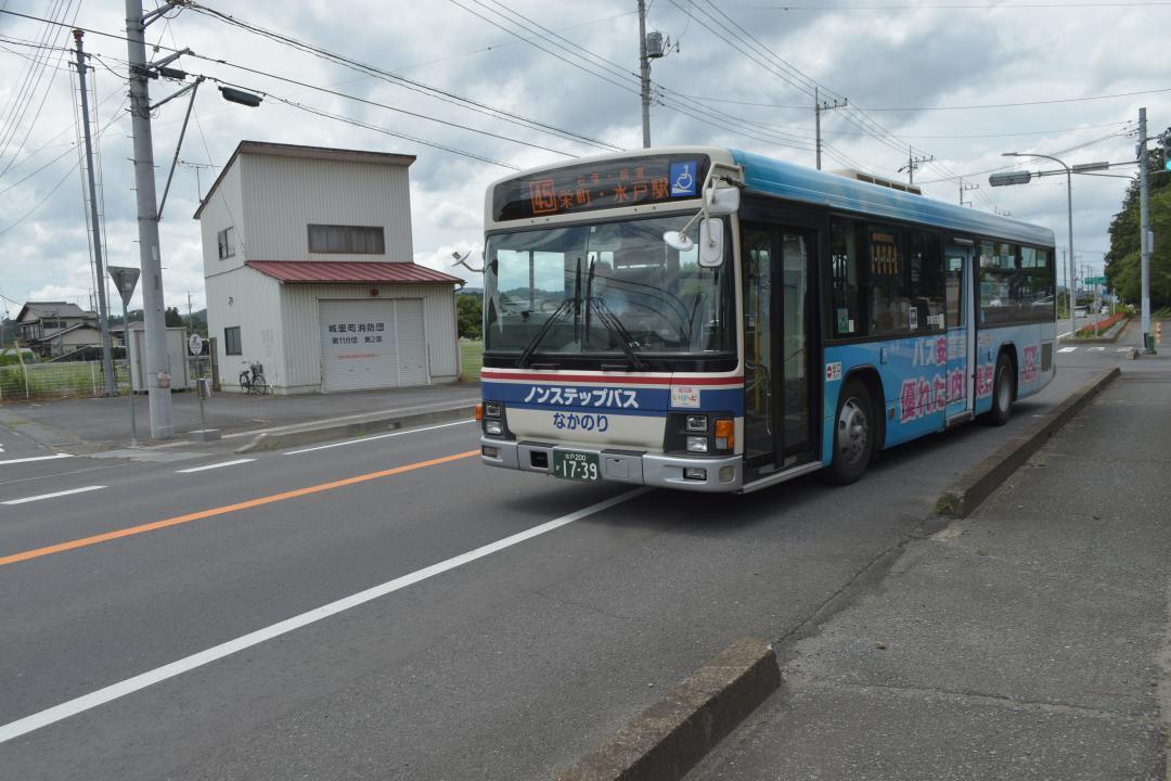 町唯一の公共交通となる民間の路線バス=城里町阿波山