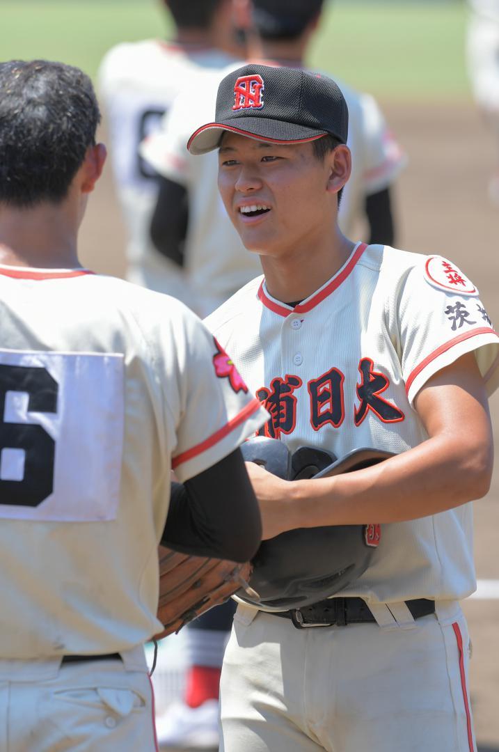 茨城新聞】第105回全国高校野球選手権記念茨城大会決勝 土浦日大、一気逆襲 一丸「主将を甲子園へ」