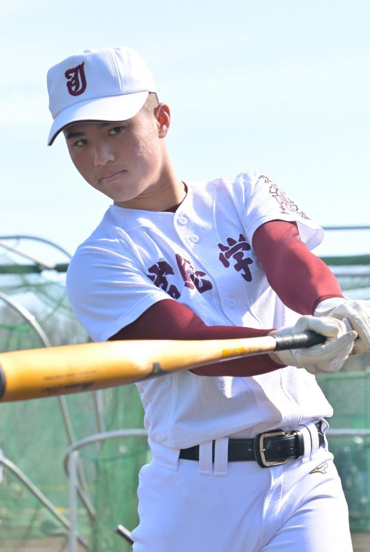 ⑭中村虎汰郎 内野手