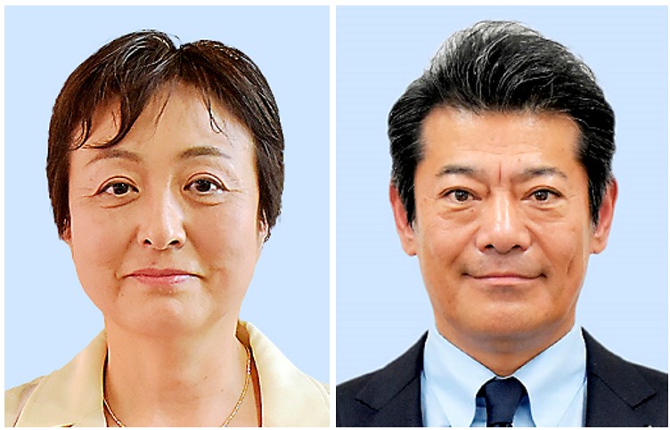遠藤章江氏、神達岳志氏（左から、届け出順）