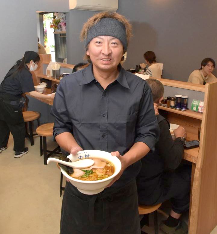 白河ラーメンの店「中村」を新装移転した中村佳史代表=日立市十王町伊師