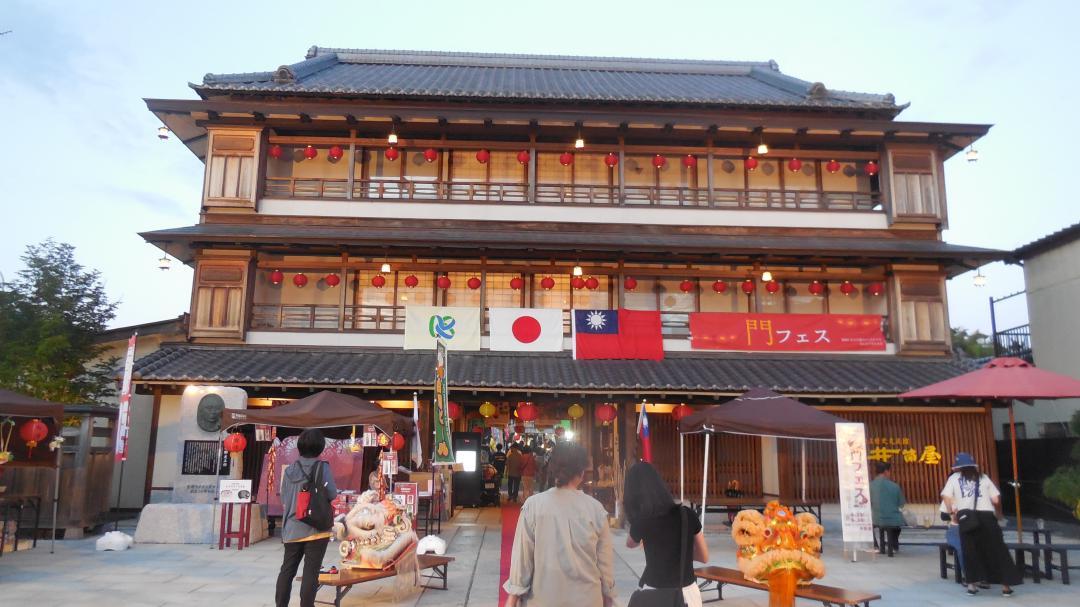 昨年の「門フェス」から=笠間市笠間(笠間のまちと通りのこれからをみんなで考える会提供)
