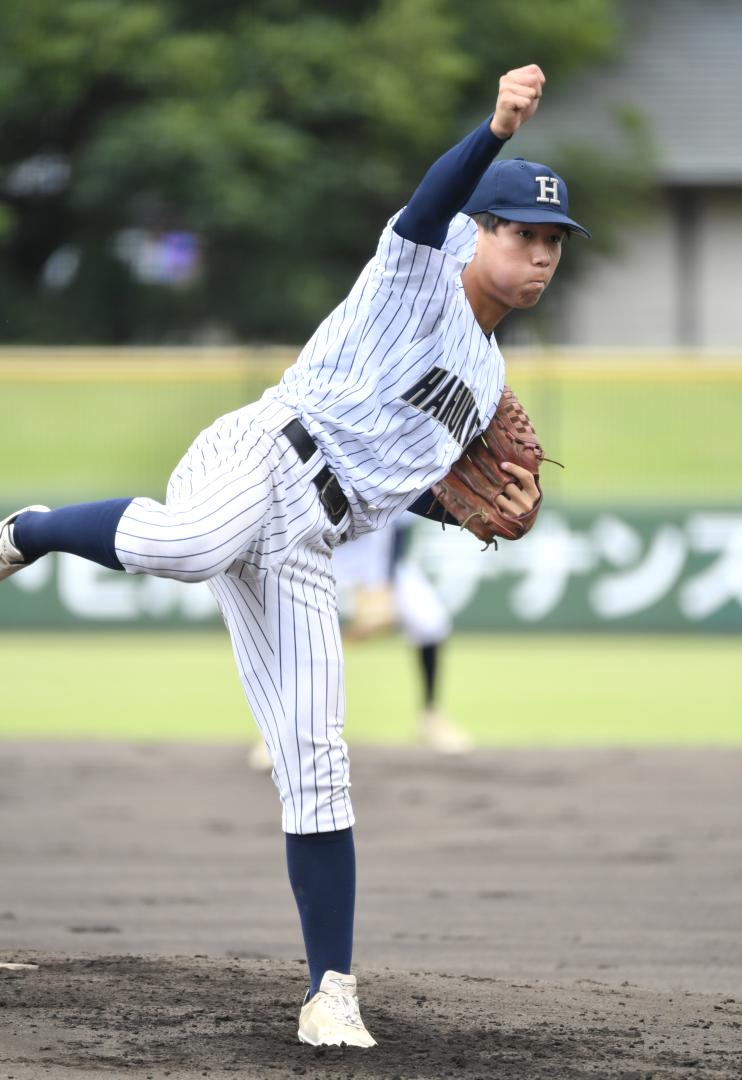 藤代紫水―東風　9回を無失点に抑えた東風の先発・久松=ジェイコム土浦