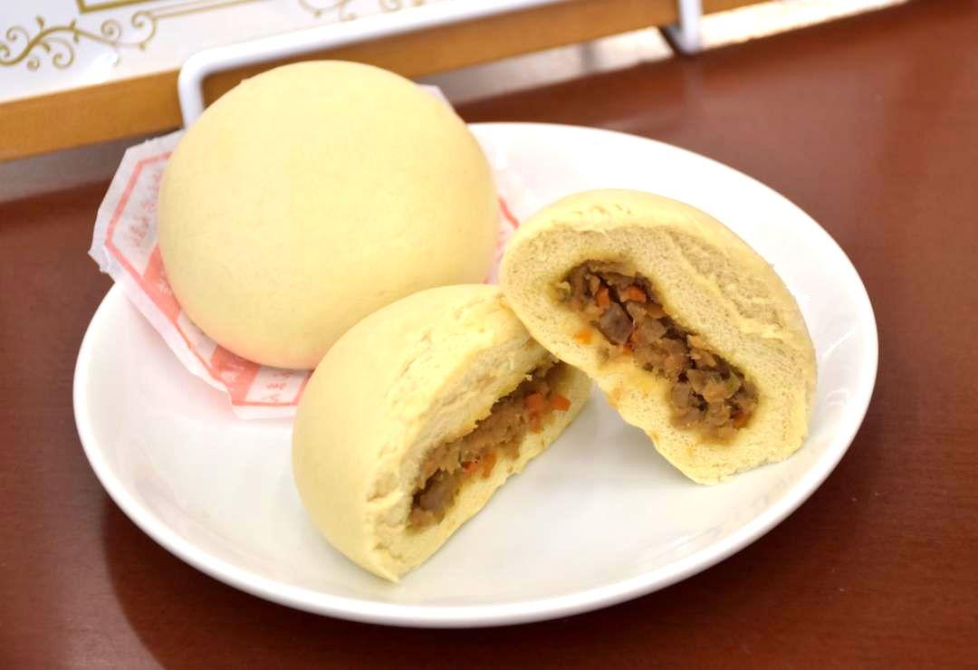 ファミリーマートで商品化された「けんちんまん」