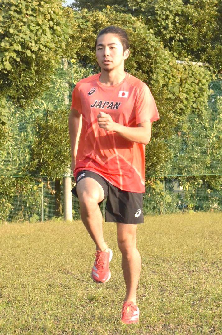 陸上800メートルと1500メートル日本代表の中村大地さん=つくば市天久保