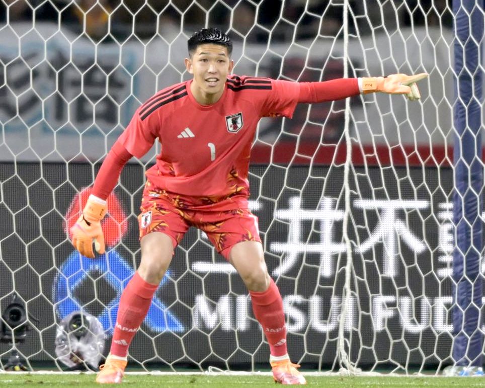 日本-ボリビア　後半、味方に指示を出す早川=2025年11月18日、国立競技場