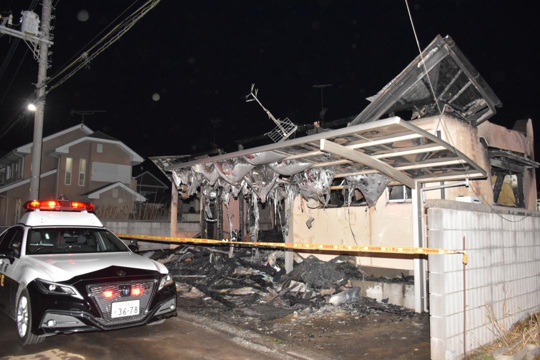 焼け跡から1人の遺体が見つかった火災現場=下妻市高道祖