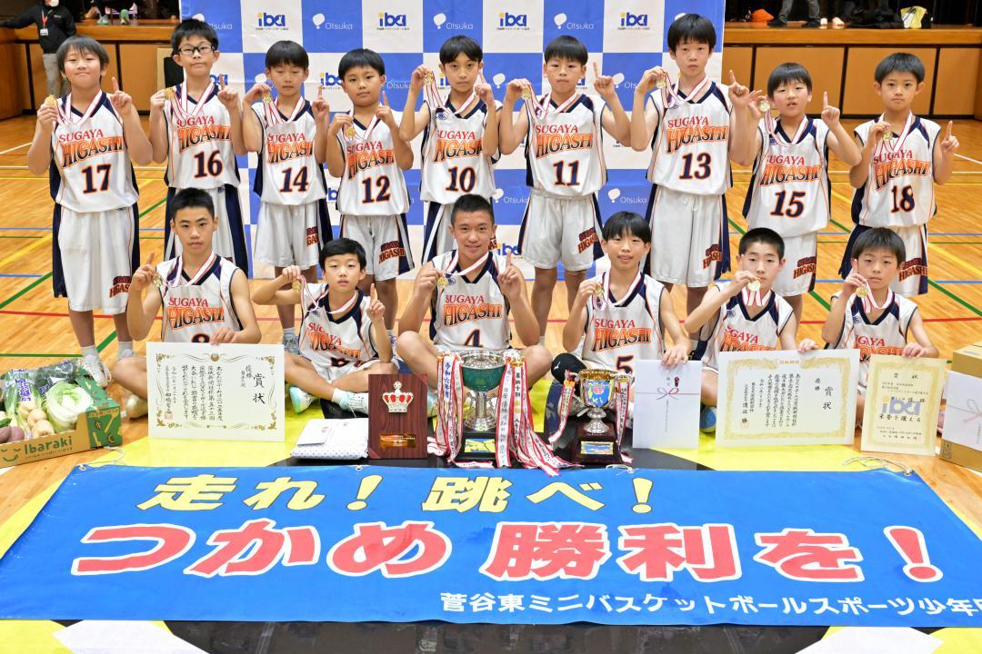 男子優勝の菅谷東スポ少