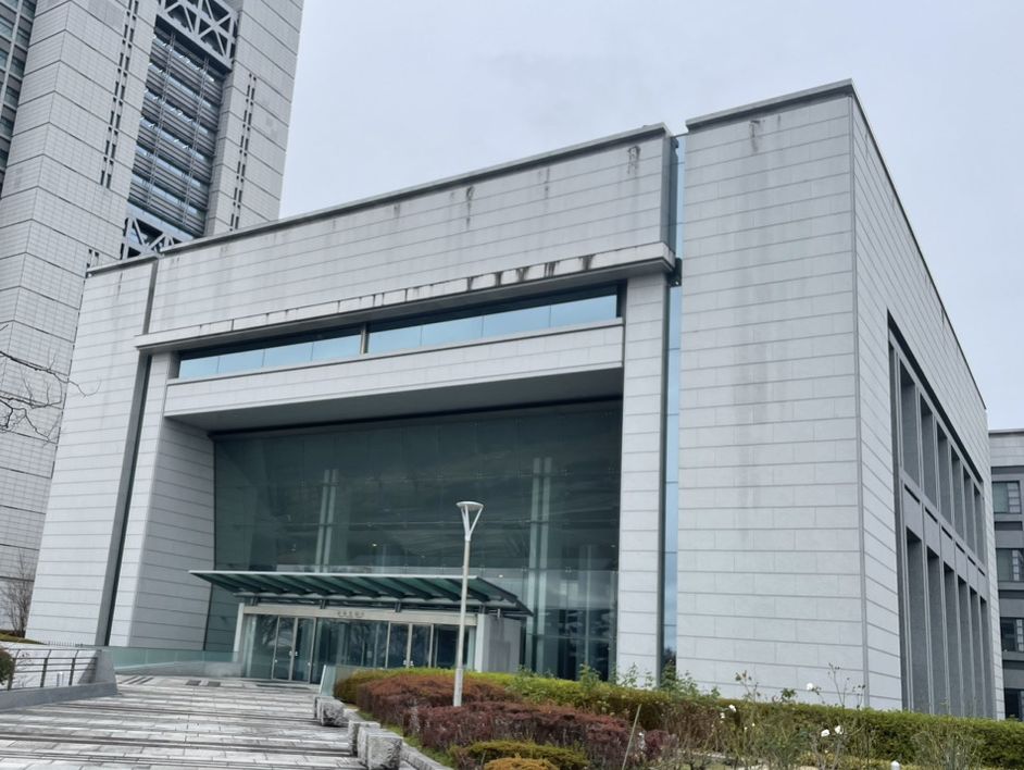 茨城県議会棟=水戸市笠原町