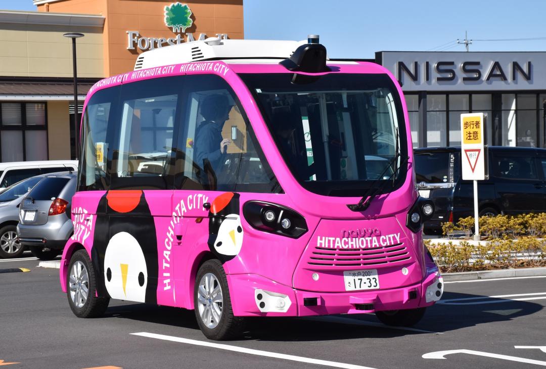 常陸太田市で運行されている自動運転EVバス(資料)