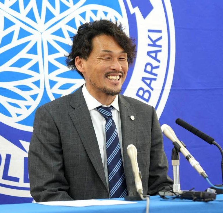 6月14日に引退試合を行うと発表したJ1水戸の本間幸司ゼネラルマネジャー=アツマーレ