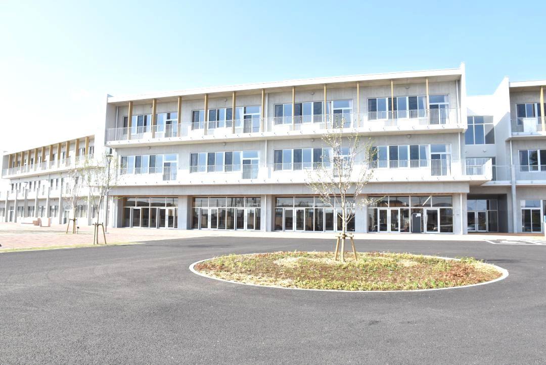 開校したつくば市立さくら小学校