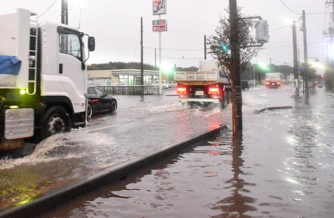 茨城新聞】茨城県内大雨被害 のり面崩落や土砂流入 避難者「怖くて戻れ